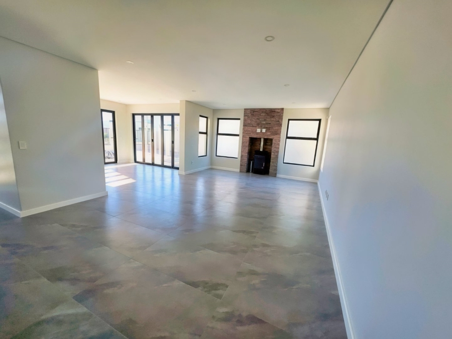 4 Bedroom Property for Sale in Sandown Western Cape